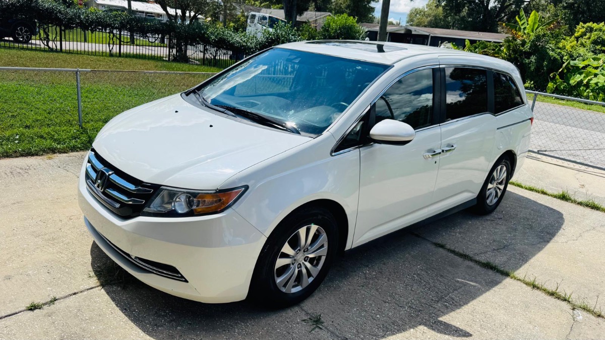 2017 Honda Odyssey EX-L with DVD Rear Entertainment System's photo